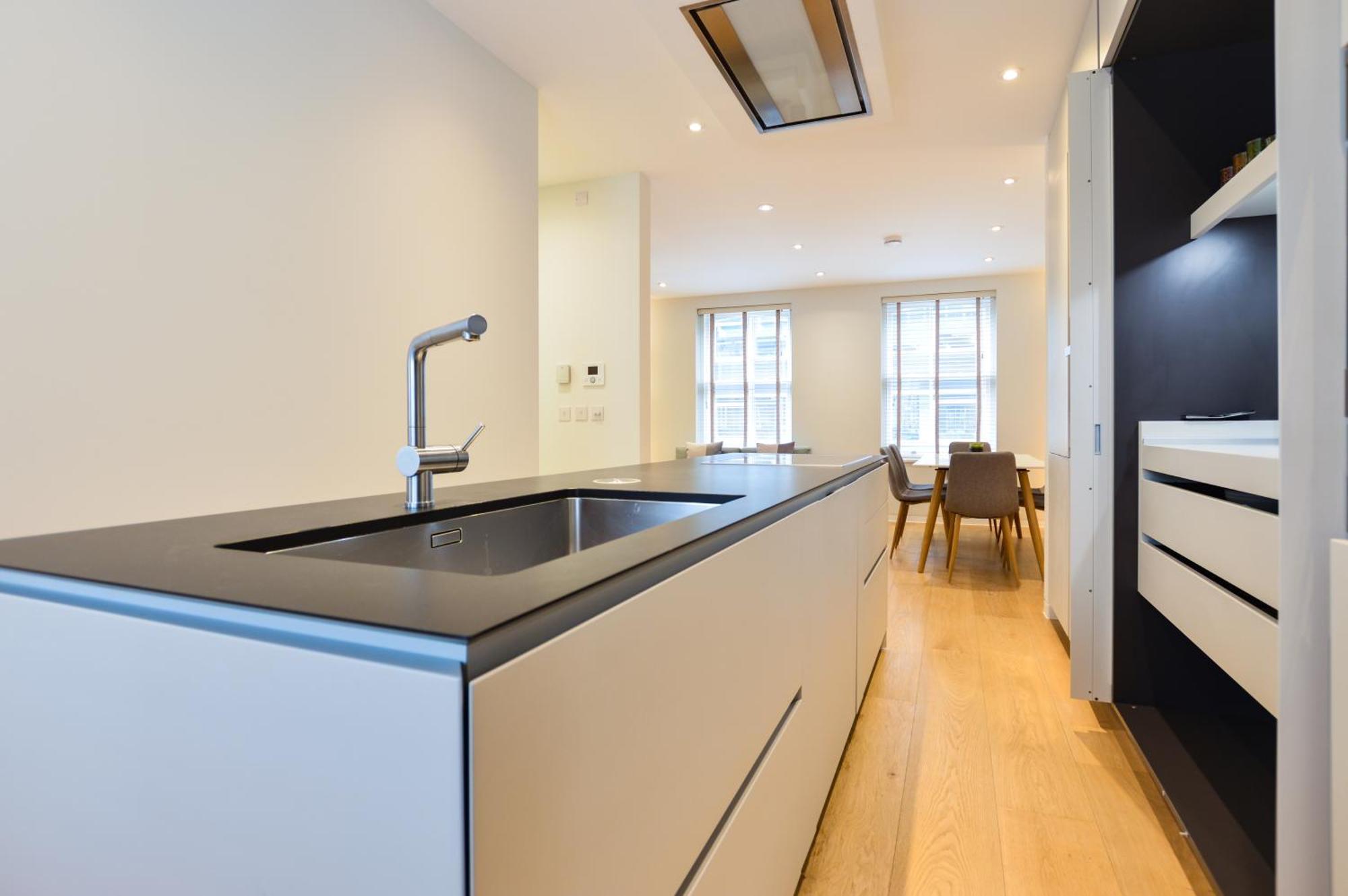 Noho 132 Serviced Apartments By Concept Apartments London Exterior photo